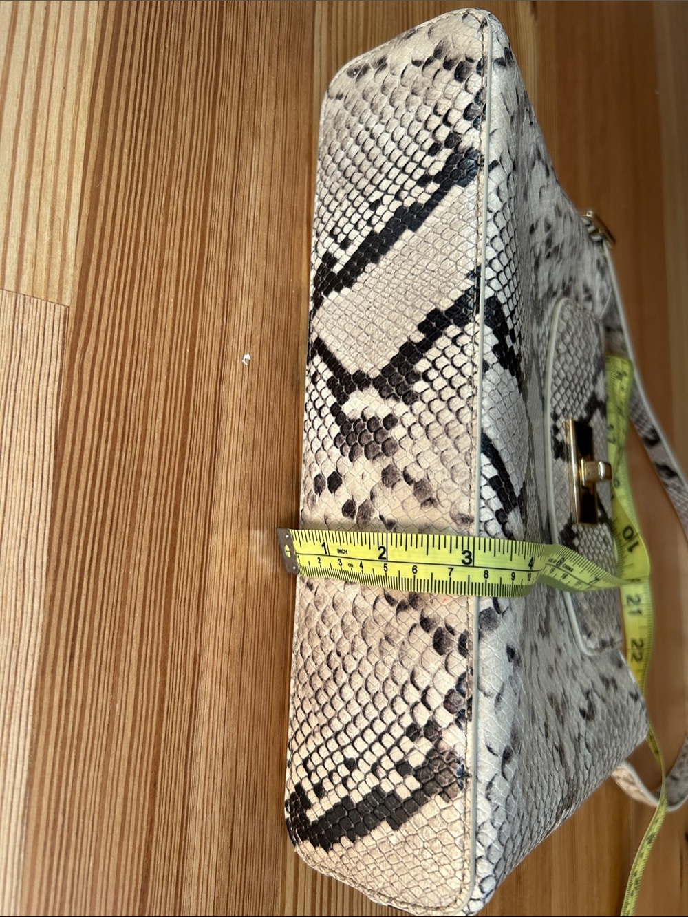 J. Crew Edith Snake-Print Shoulder Bag in Cream and Black - Picture 4 of 8